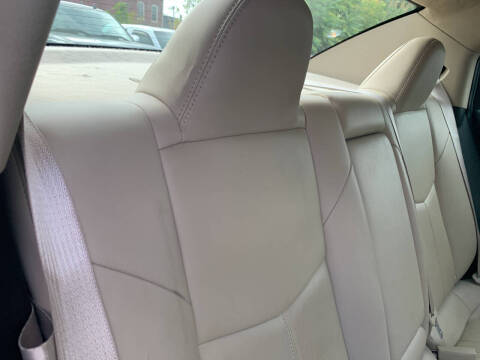 2012 Chrysler 200 Limited