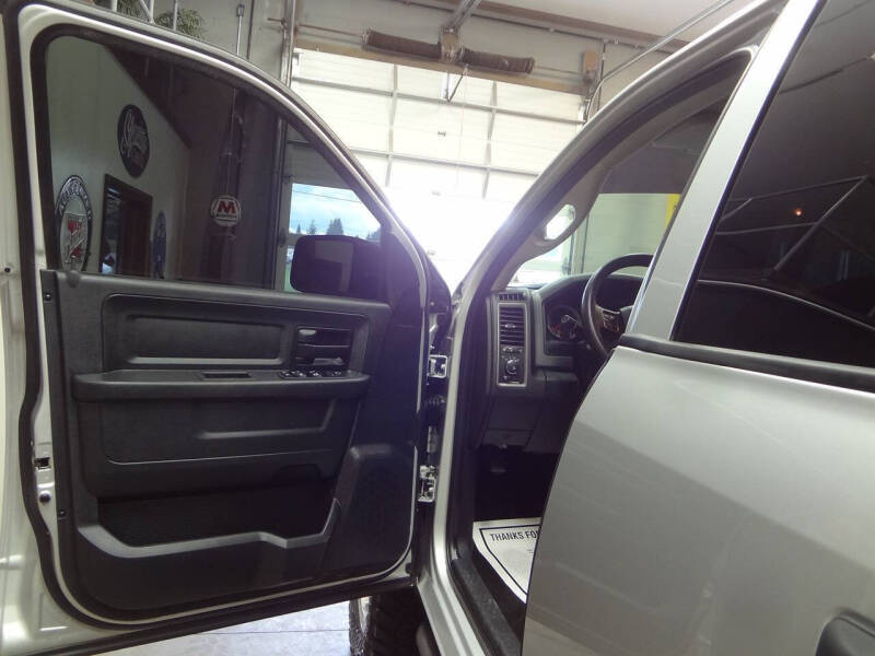 2017 RAM 1500 Express
