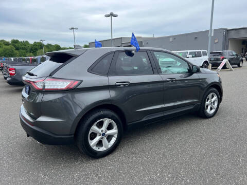 2017 Ford Edge SE