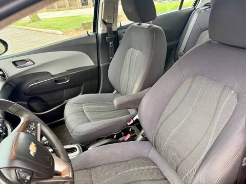 2013 Chevrolet Sonic LT Auto