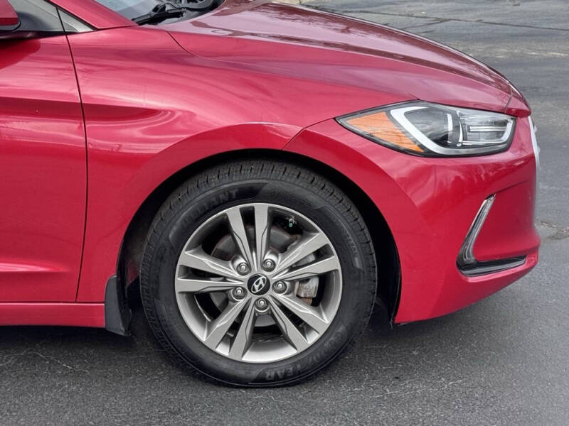 2018 Hyundai Elantra