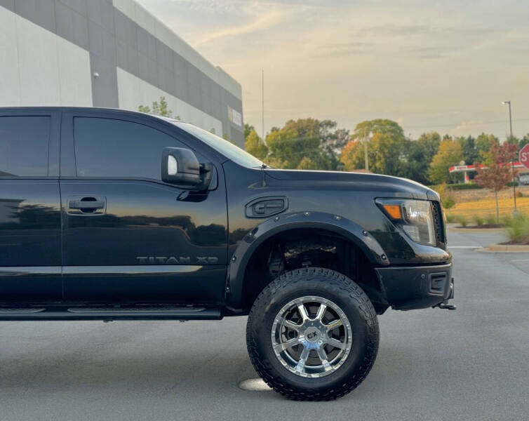 2018 Nissan Titan XD SV