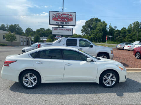 2015 Nissan Altima for sale at Big Daddy's Auto in Winston-Salem NC