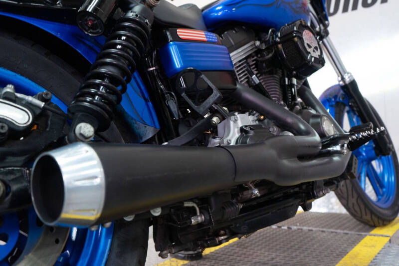 2009 Harley-Davidson Super Glide Custom