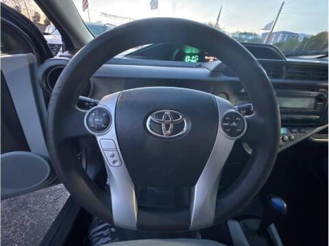 2012 Toyota Prius c