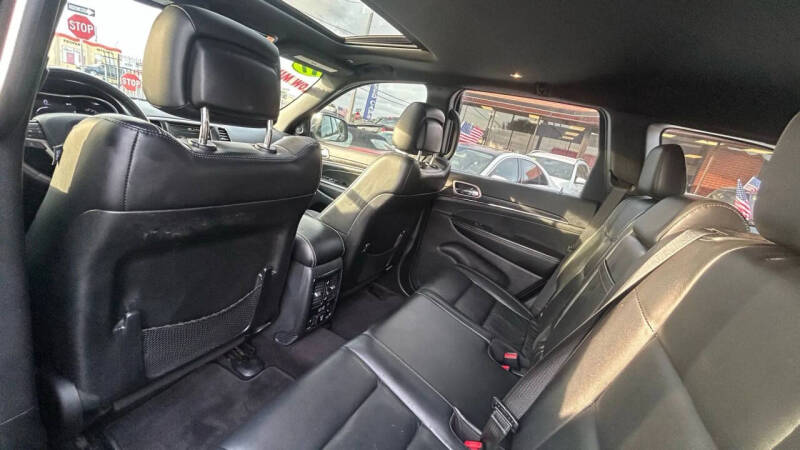 2017 Jeep Grand Cherokee