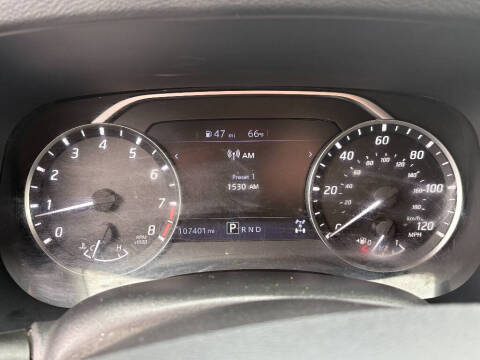 2022 Nissan Frontier SV