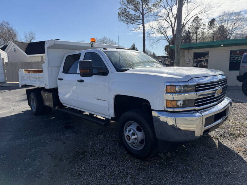 2018 Chevrolet Silverado 3500 Chassis Cab Work Truck's photo