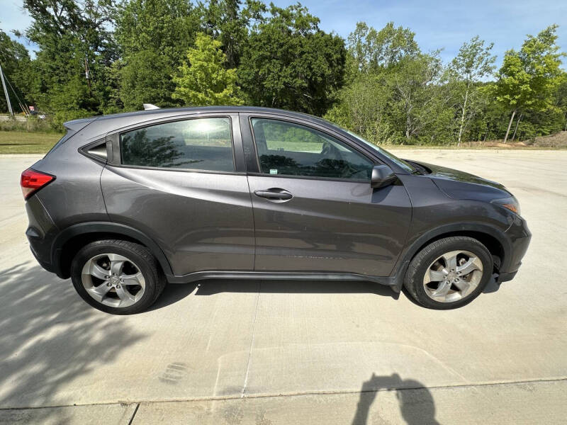 2017 Honda HR-V LX