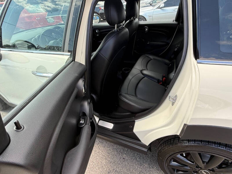 2019 MINI Hardtop 4 Door Cooper