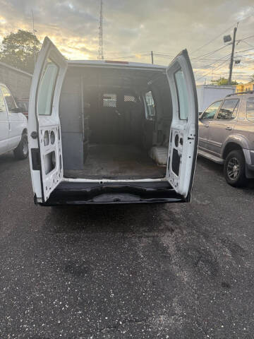 2007 Ford E-Series E-150