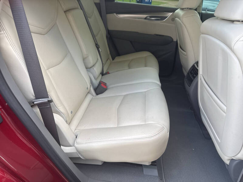 2017 Cadillac XT5 Premium Luxury