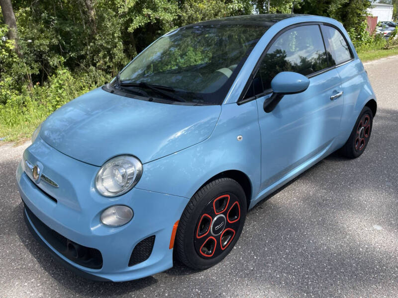 2019 FIAT 500 Lounge's photo