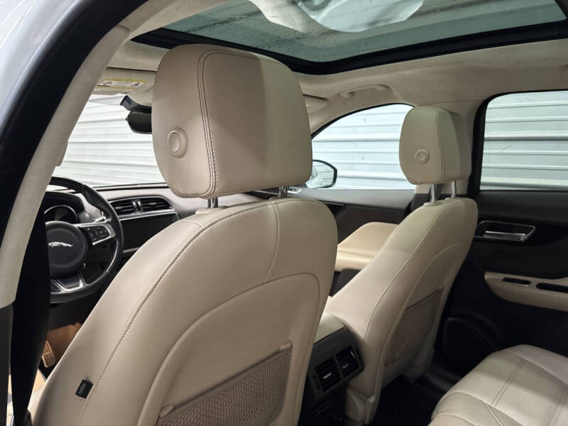 2019 Jaguar F-PACE 25t Prestige