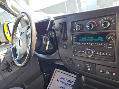 2016 Chevrolet Express 2500