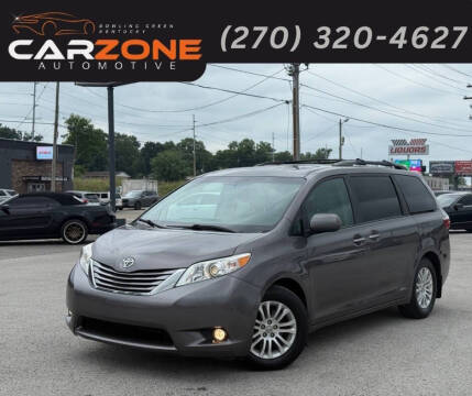 2017 Toyota Sienna XLE 8-Passenger
