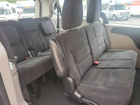 2014 Dodge Grand Caravan American Value Package