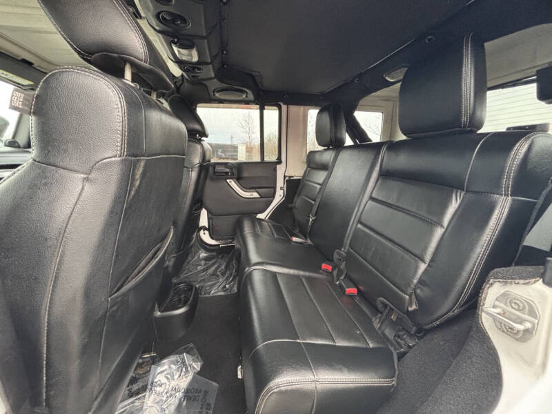 2012 Jeep Wrangler Unlimited Sahara