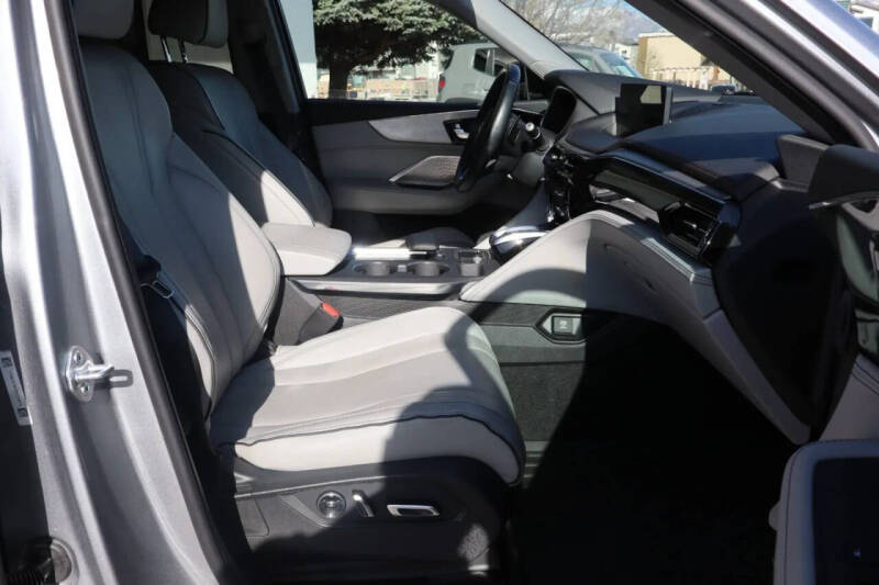 2022 Acura MDX SH-AWD w/Advance