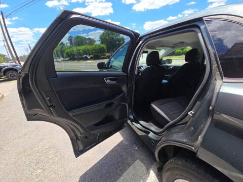 2015 Ford Edge SE