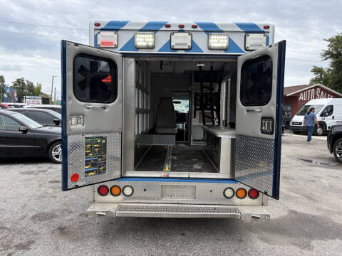 2015 Ford E-Series E-350 SD