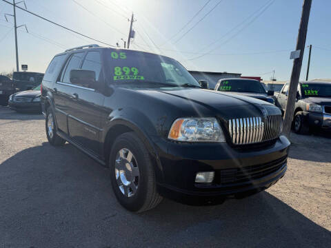 2005 Lincoln Navigator for sale at LH Motors in Tulsa OK