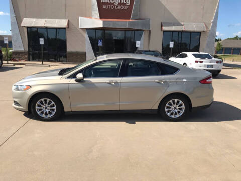 2015 Ford Fusion for sale at Integrity Auto Group in Wichita KS