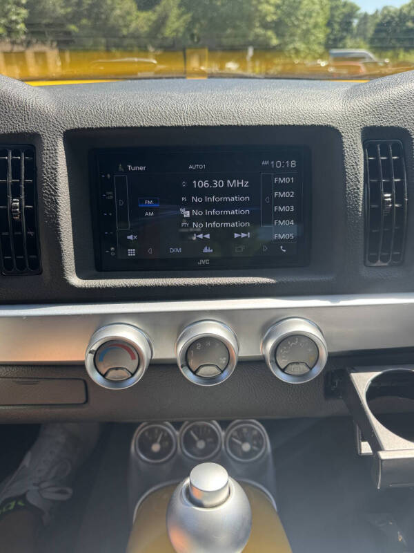 2004 Chevrolet SSR LS