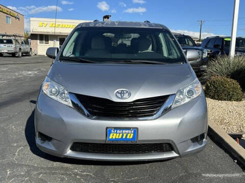 2012 Toyota Sienna