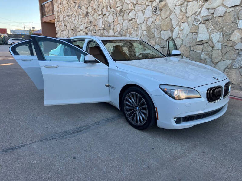 2012 BMW 7 Series 740Li