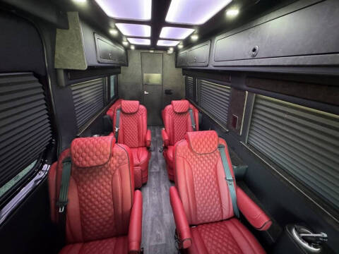 2024 Mercedes-Benz Sprinter 3500XD