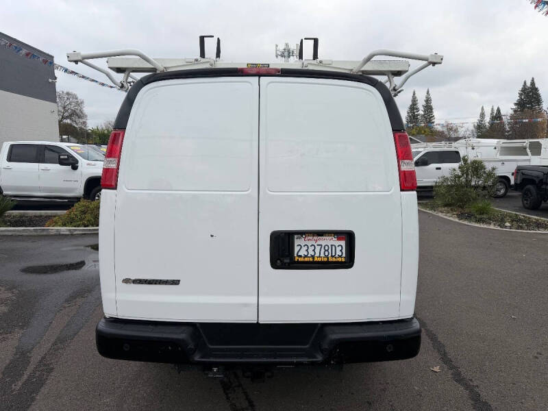 2021 Chevrolet Express 2500