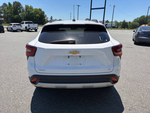 2024 Chevrolet Trax LT