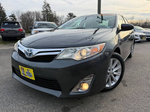 2012 Toyota Camry Hybrid XLE