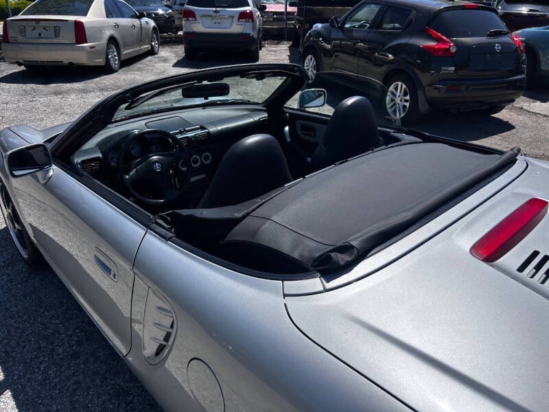 2003 Toyota MR2 Spyder