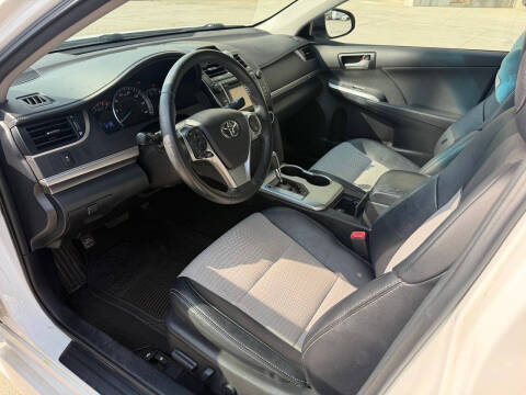 2014 Toyota Camry LE