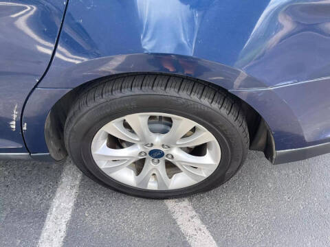 2012 Ford Taurus SEL