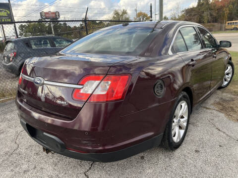 2011 Ford Taurus SEL