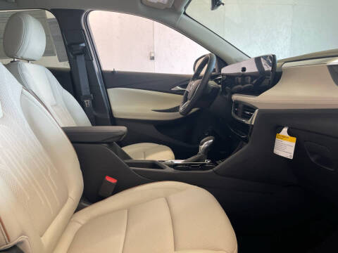 2026 Buick Encore GX Avenir