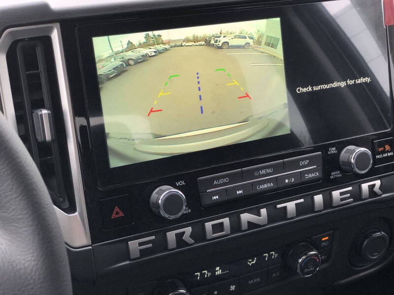 2026 Nissan Frontier SV