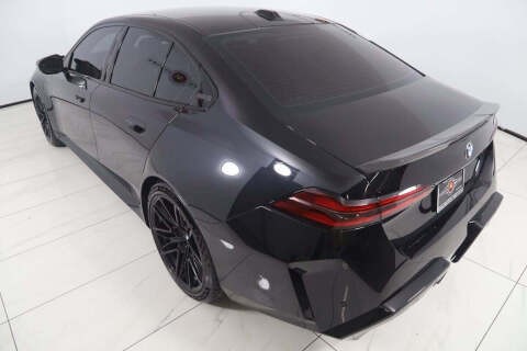 2025 BMW M5