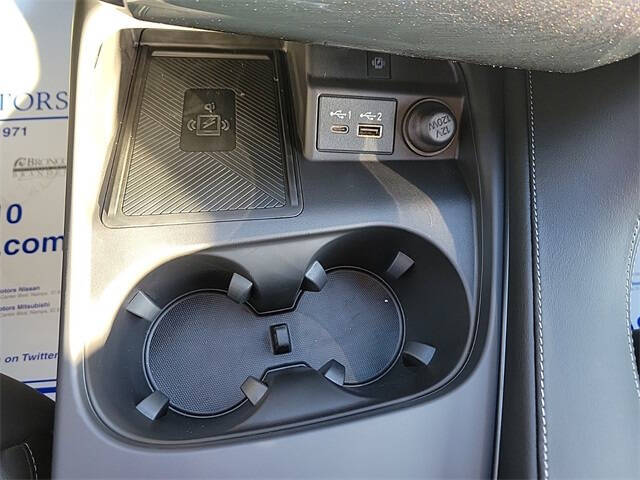 2025 Infiniti QX55 Essential