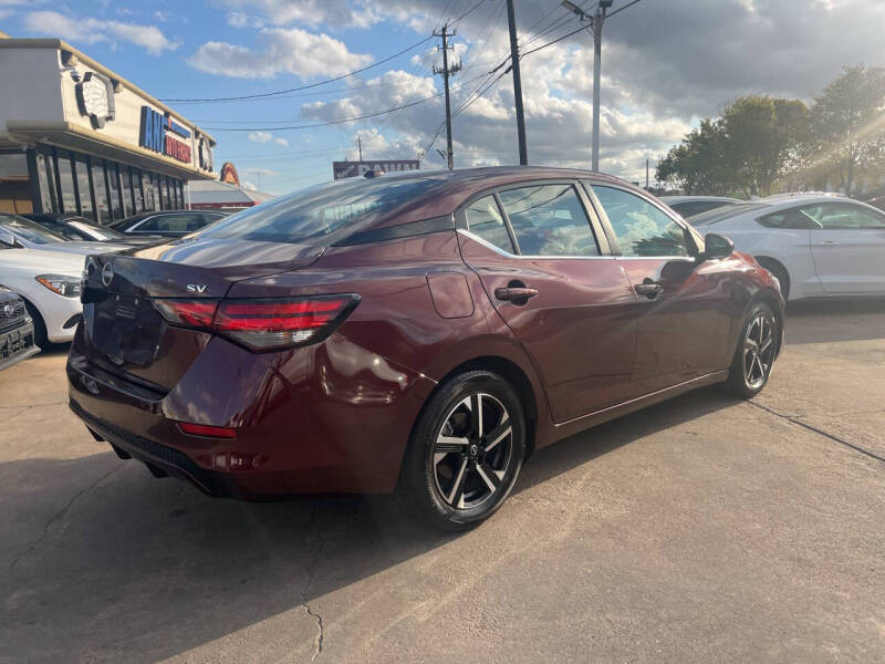 2024 Nissan Sentra SV