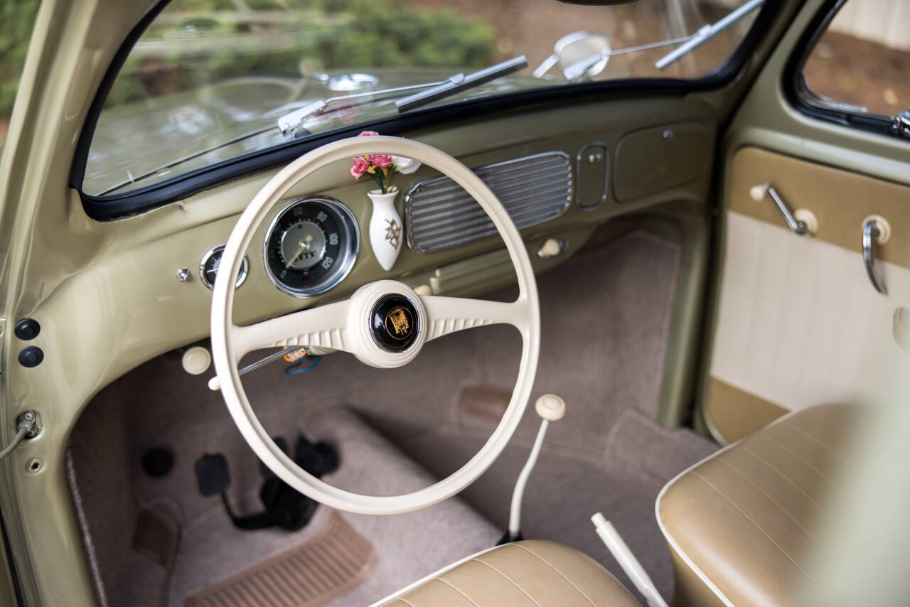 1955 Volkswagen Beetle 32