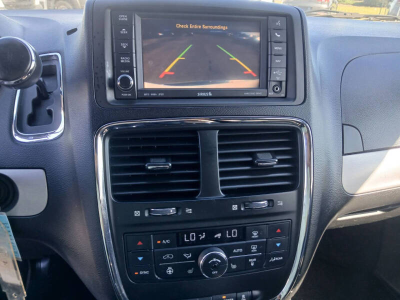 2013 Dodge Grand Caravan R/T