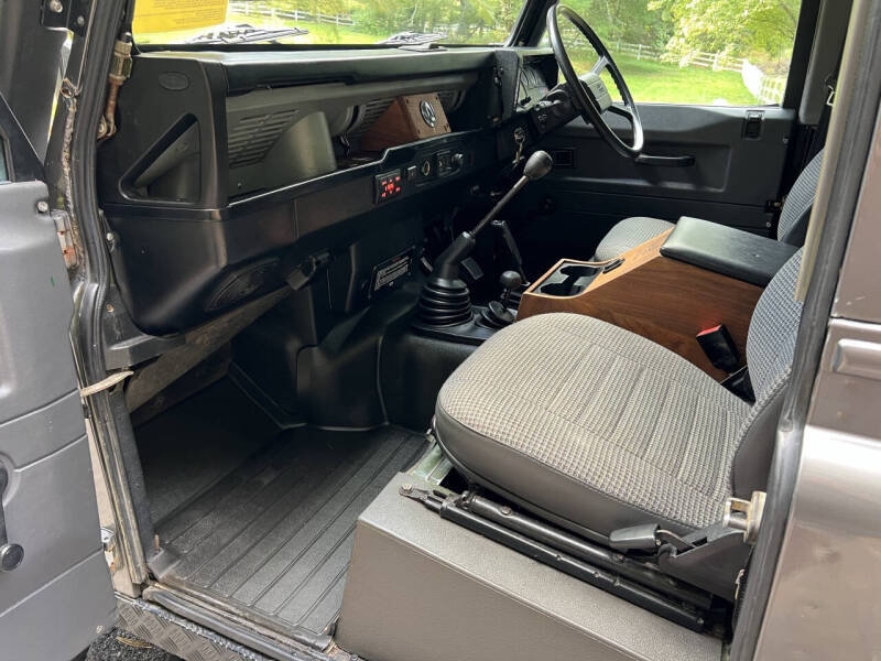 1991 Land Rover Defender