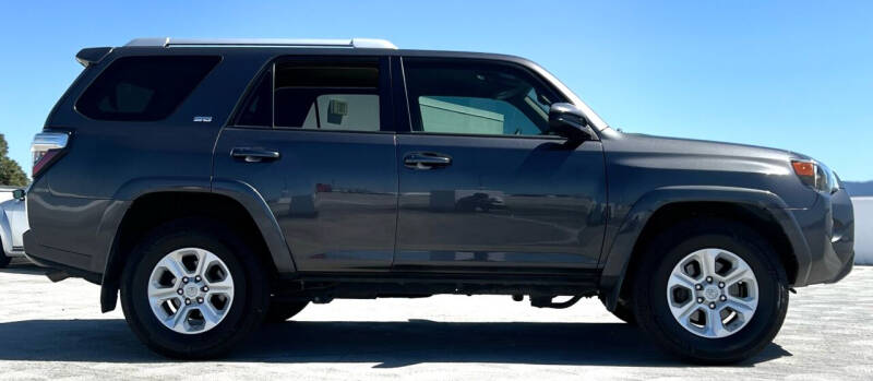 2017 Toyota 4Runner SR5