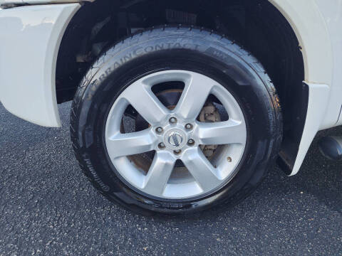 2011 Nissan Titan SL