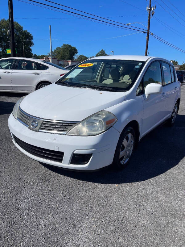 2009 Nissan Versa 1.8 S