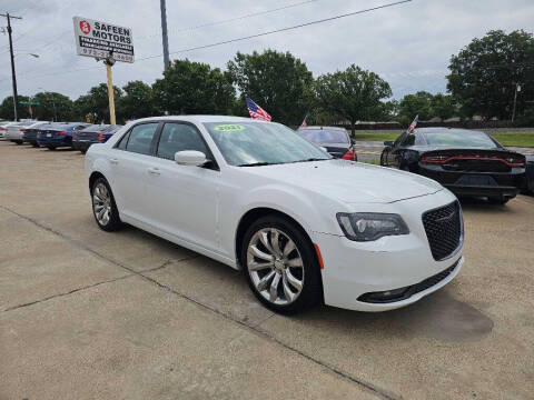 2021 Chrysler 300 for sale at Safeen Motors in Garland TX